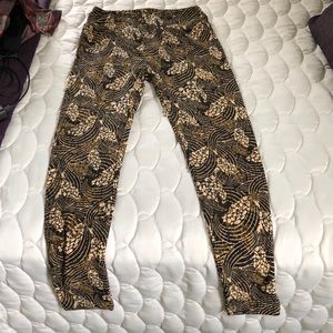 Lularoe leggings
